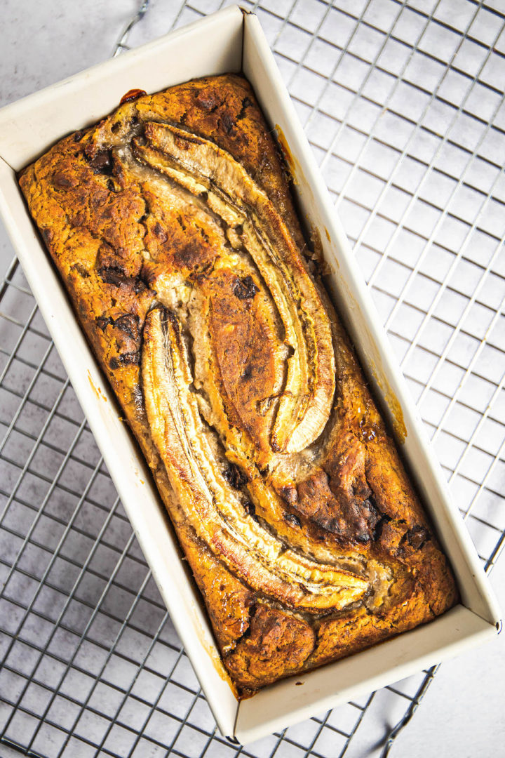 Banana Bread with Walnuts and Chocolate - Spoonful of Kindness