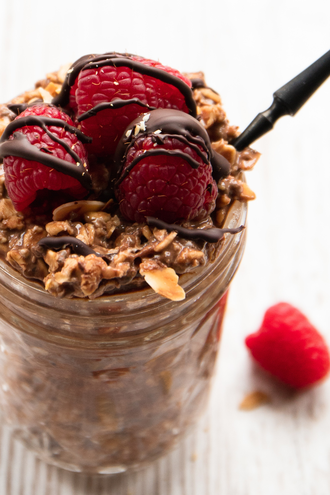 Chocolate Overnight Oats - Spoonful of Kindness