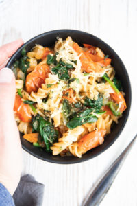 One-Pot Spinach Tomato Pasta