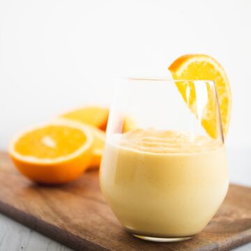 Mango Banana Smoothie