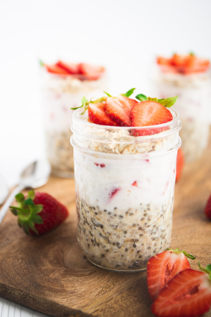 Strawberry Overnight Oats - Spoonful of Kindness