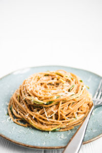 Vegan Spaghetti Carbonara with Zucchini