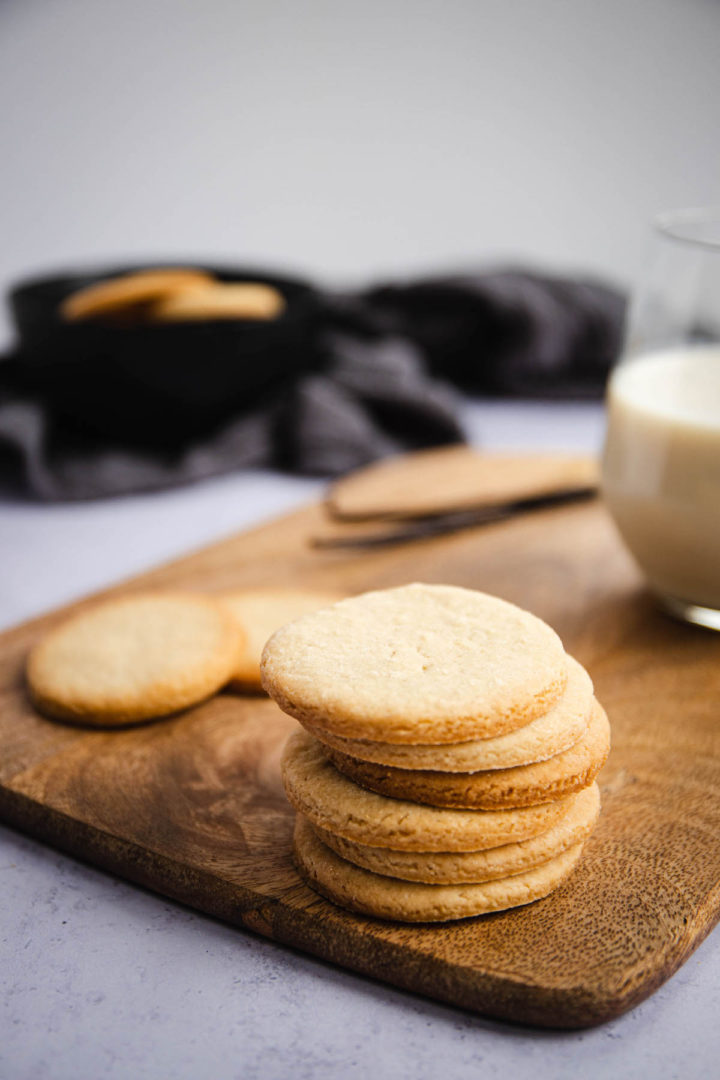 Vegan Vanilla Wafers - Spoonful of Kindness