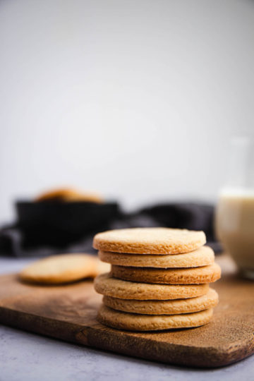 Vegan Vanilla Wafers - Spoonful of Kindness