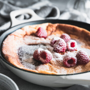 Vegan Dutch Baby Pancake