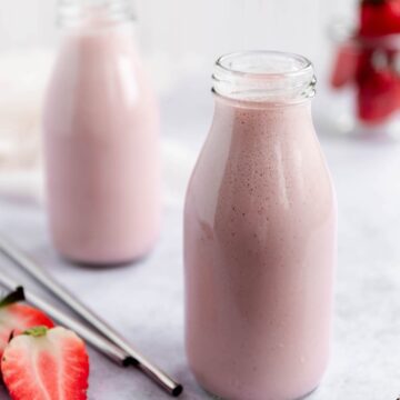 Strawberry Yogurt Smoothie