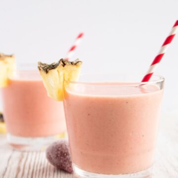 Pineapple Strawberry Smoothie